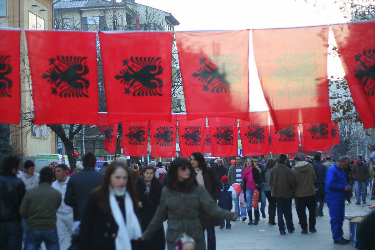 Ψηφίζουν οι Αλβανοί: Αιματηρό επεισόδιο με έναν τραυματία